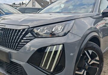 Peugeot 2008 141.042 km 14.875 &euro; Wölfersheim 61200