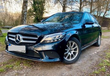 Mercedes-Benz C 200 156.000 km 15.400 &euro; Münzenberg 35516