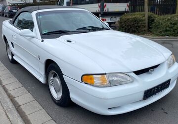 Ford Mustang 108.500 km 5.500 &euro; Butzbach 35510