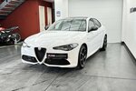 Alfa Romeo Giulia 2.0 Veloce Q4 Turbo Panoramadach Xenon 43.300 km 32.970 &euro; Lich 35423