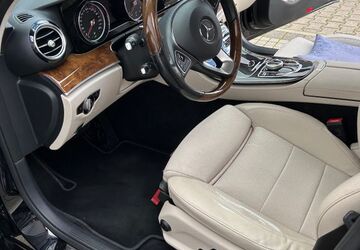 Mercedes-Benz 220 158.400 km 19.100 &euro; Pohlheim 35415