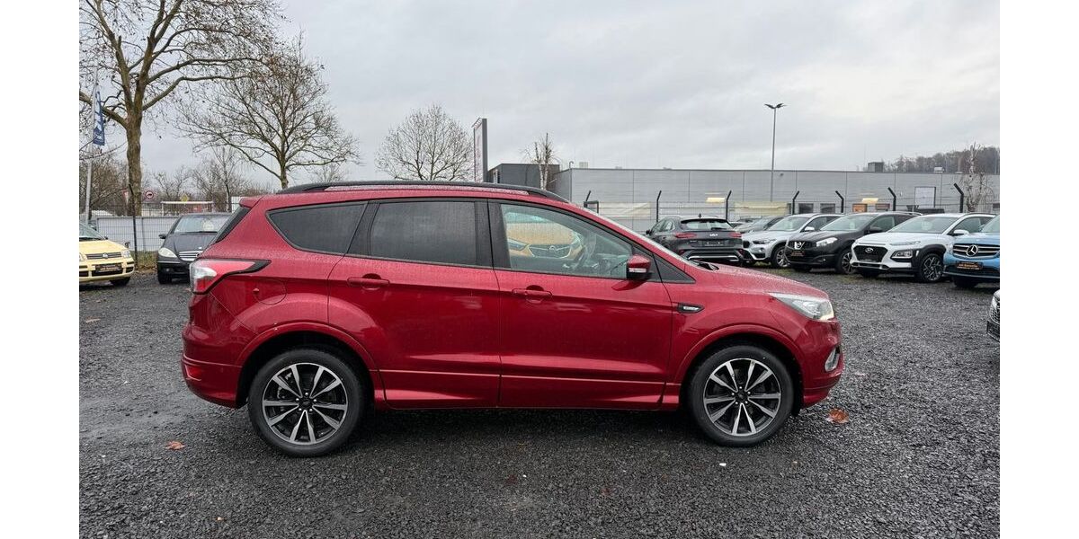 Ford Kuga 168.000 km 14.500 &euro; Lollar 35457