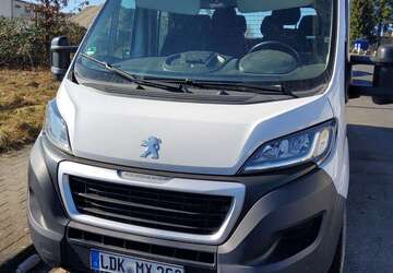 Peugeot Boxer 68.000 km 29.300 &euro; Gießen 35394