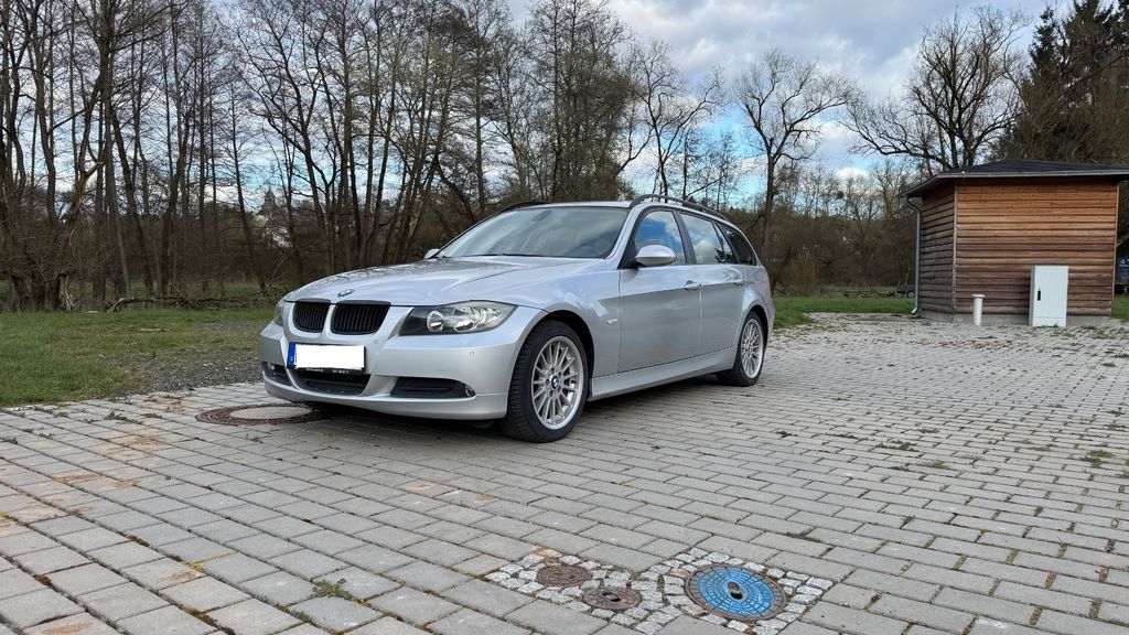 BMW 318 239.785 km 3.099 &euro; Braunfels 35619