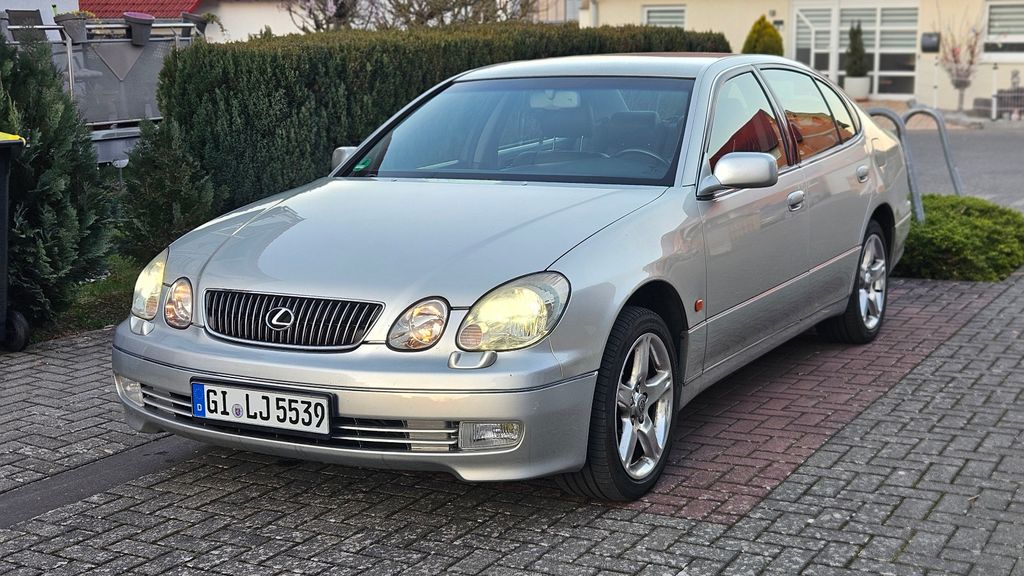 Lexus GS 300 188.500 km 8.500 &euro; Gießen 35396