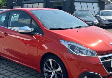 Peugeot 208 104.000 km 6.600 &euro; Butzbach 35510