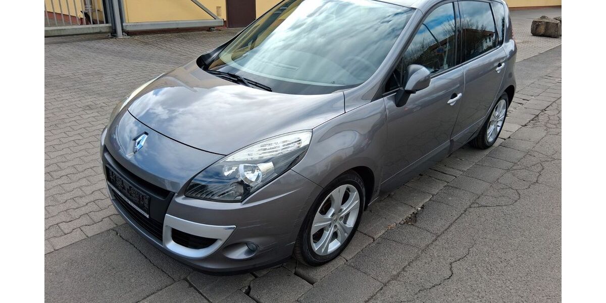 Renault Scenic 127.000 km 2.300 &euro; Bad Nauheim 61231