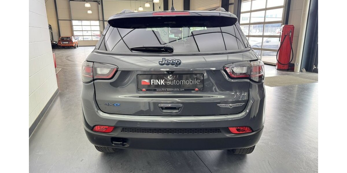 Jeep Compass Trailhawk Plug-In Hybrid 4WD LED 360CAM 27.100 km 26.660 &euro; Lich 35423