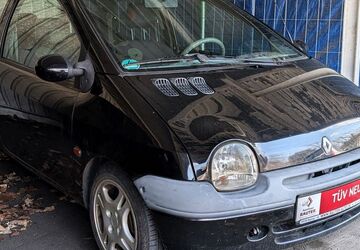 Renault Twingo 186.400 km 1.950 &euro; Wetzlar 35578