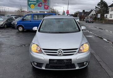 VW Golf 176.000 km 4.700 &euro; Hungen 35410