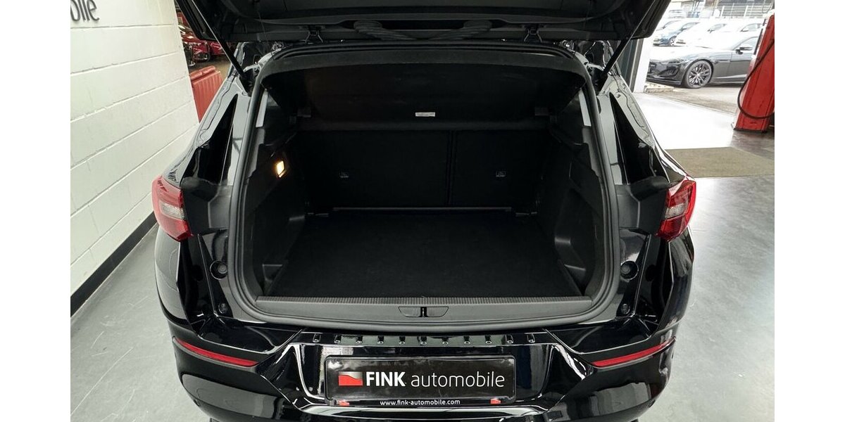 Opel Grandland GS Line 1.2 Turbo 130 LED Carplay Navi 8.700 km 20.680 &euro; Lich 35423