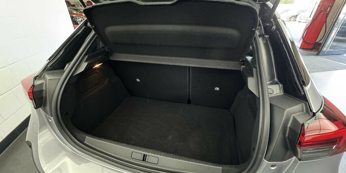 Opel Corsa GS Line 1.2 Turbo 1.Hand Carplay LED 13.200 km 14.590 &euro; Lich 35423