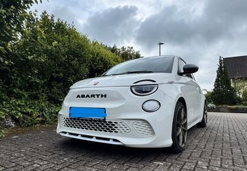 Abarth 500e 19.500 km 29.500 &euro; Solms 35606