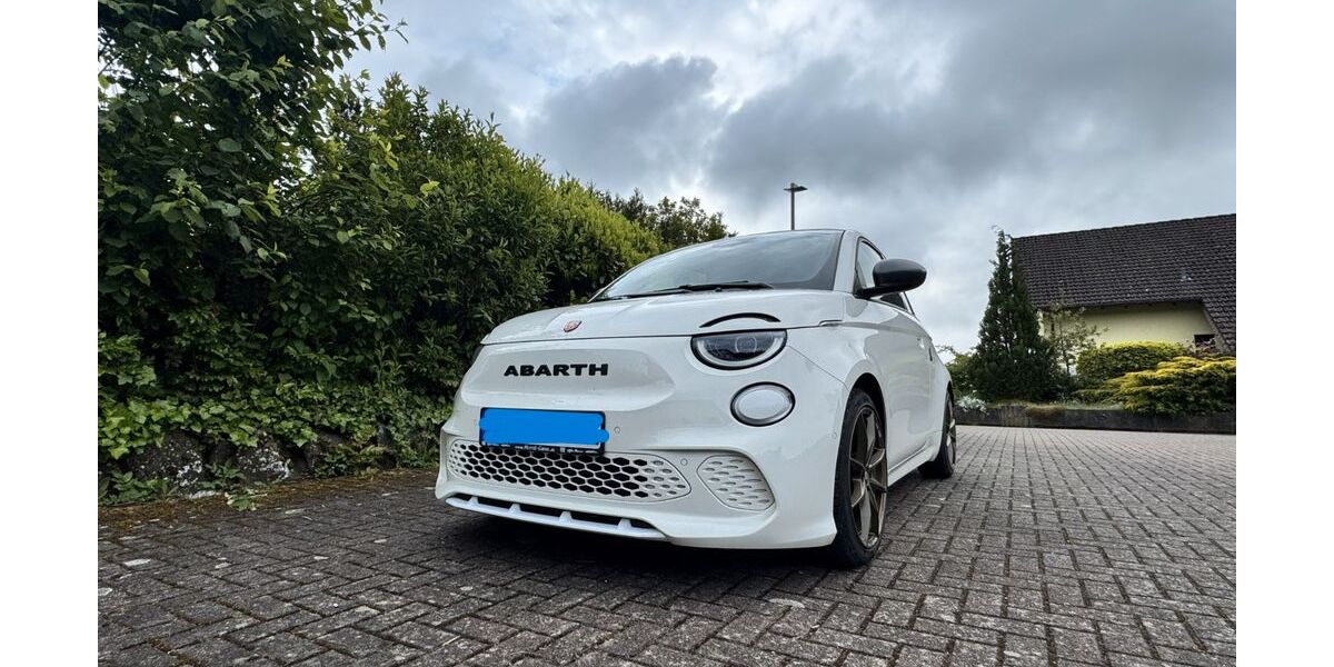 Abarth 500e 19.500 km 29.500 &euro; Solms 35606