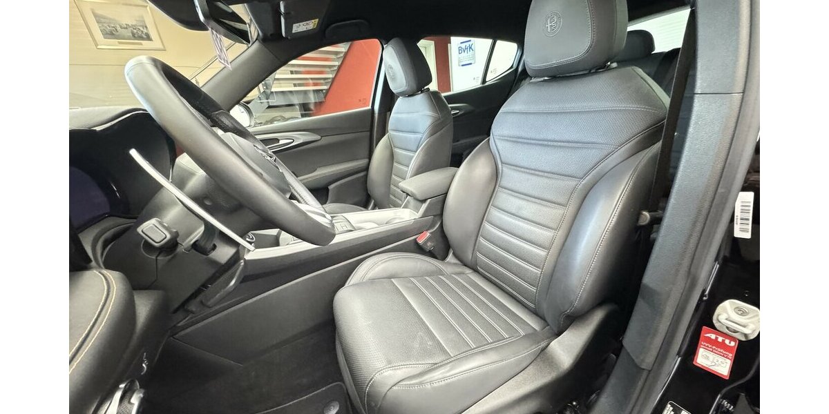 Alfa Romeo Tonale 1.5 VGT Veloce 48 V Hybrid LED 360° CAM 39.100 km 25.980 &euro; Lich 35423