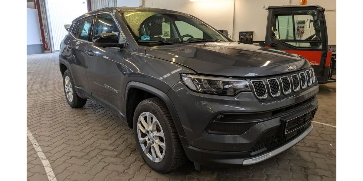 Jeep Compass 15.961 km 21.950 &euro; Ebsdorfergrund 35085