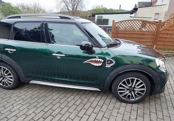 Mini Cooper SD Countryman 145.000 km 15.199 &euro; Leun 35638