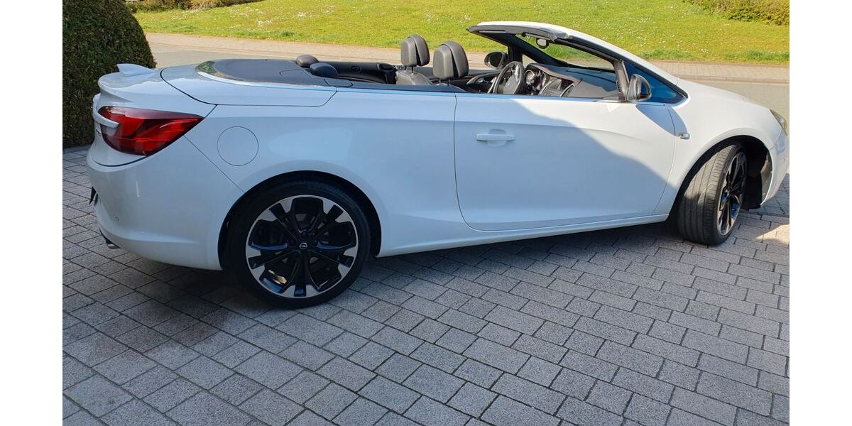 Opel Cascada 52.000 km 16.300 &euro; Wetzlar 35576