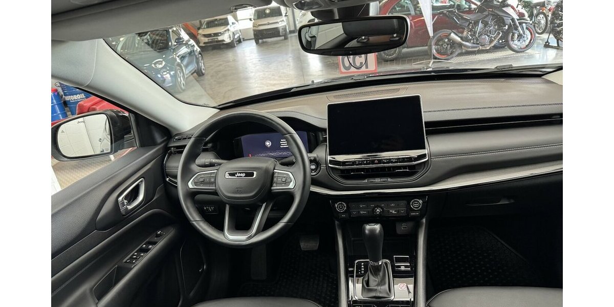 Jeep Compass 1.5L S Mild-Hybrid 48V FWD LED 360 Cam 29.397 km 23.220 &euro; Lich 35423