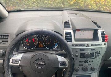 Opel Zafira 197.560 km 4.350 &euro; Gießen 35396