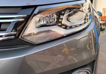 VW Tiguan 185.000 km 10.800 &euro; Aßlar 35614