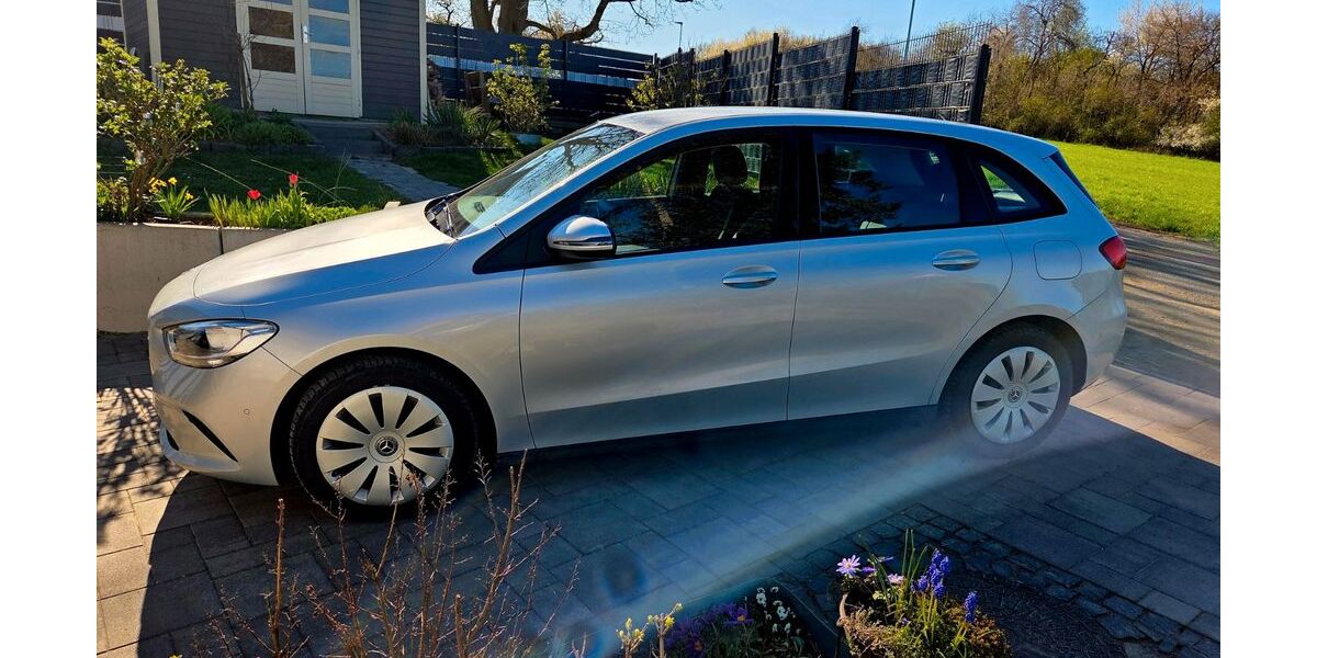 Mercedes-Benz B 250 34.821 km 25.025 &euro; Ober-Mörlen 61239