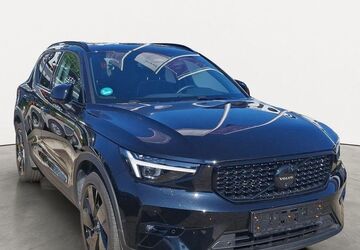 Volvo XC40 11.980 km 37.490 &euro; Friedberg 61169