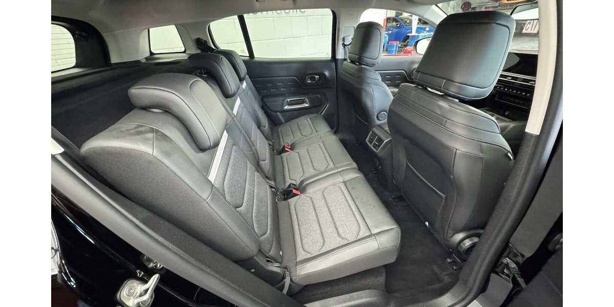 Citroen C5 Aircross 145 Mild Hybrid Max LED CARPLAY CAM 30.650 km 23.440 &euro; Lich 35423