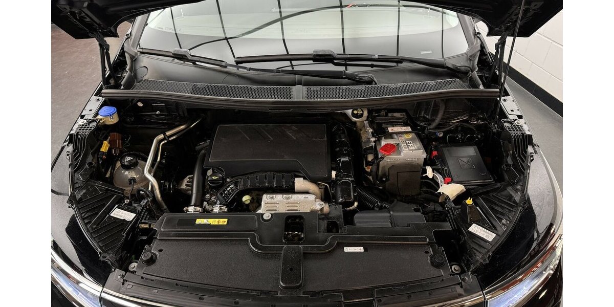 Opel Grandland GS Line 1.2 Turbo 130 LED Carplay Navi 8.700 km 20.680 &euro; Lich 35423