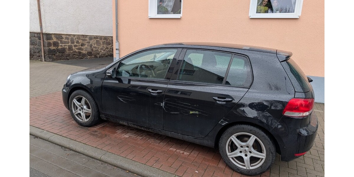 VW Golf 240.500 km 4.000 &euro; Gießen 35390