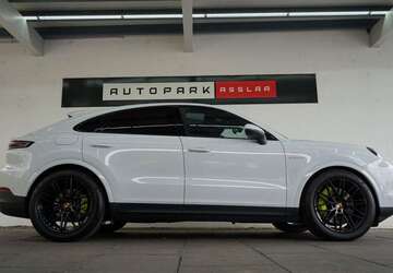 Porsche Cayenne 19.350 km 106.880 &euro; Asslar 35614