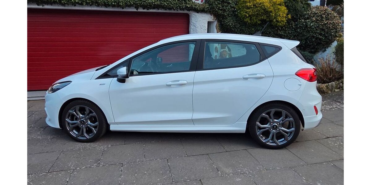 Ford Fiesta 59.500 km 12.900 &euro; Hüttenberg 35625