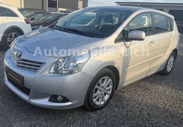 Toyota Verso 170.000 km 7.699 &euro; Lich 35423
