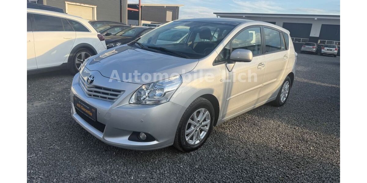 Toyota Verso 170.000 km 7.699 &euro; Lich 35423