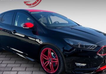 Ford Focus 83.000 km 11.990 &euro; Butzbach 35510