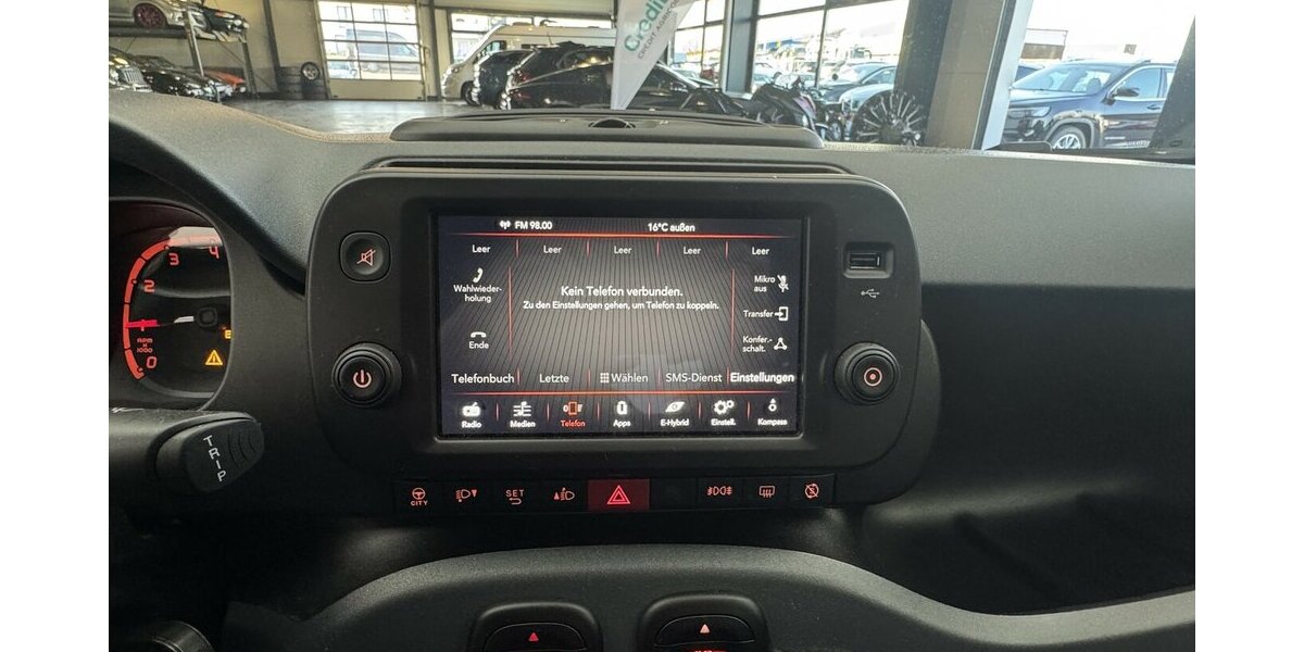 Fiat Panda Cross Red 1.0 Hybrid 1.Hand Neuwertig! 38.820 km 12.220 &euro; Lich 35423