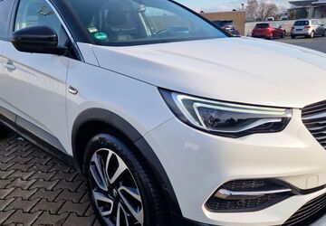 Opel Grandland (X) 142.440 km 8.900 &euro; Linden / Hessen 35440
