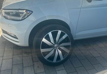 VW Touran 240.100 km 13.000 &euro; Gießen 35396