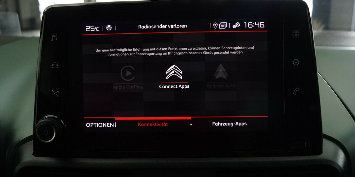 Citroen Berlingo 1.2 PureTech EAT8 Shine XL AHK 38.900 km 26.330 &euro; Lich 35423