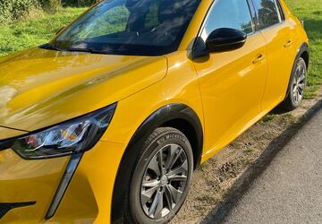 Peugeot e-208 19.985 km 18.400 &euro; Friedberg 61169