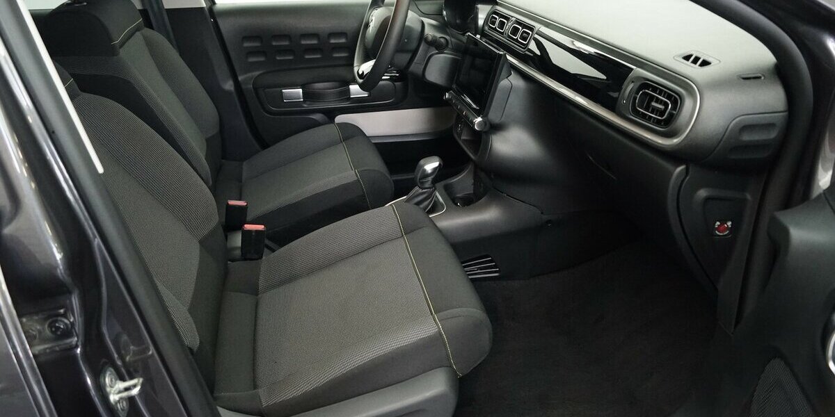 Citroen C3 Max PureTech 110 EAT6 CarPlay FULL LED 34.696 km 14.490 &euro; Lich 35423