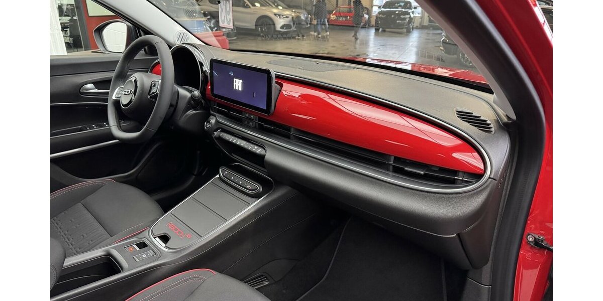 Fiat 600E Red 54 KWh 1.Hand Full LED Carplay 14.500 km 21.880 &euro; Lich 35423