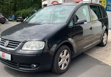 VW Touran 219.200 km 2.890 &euro; Giessen 35394