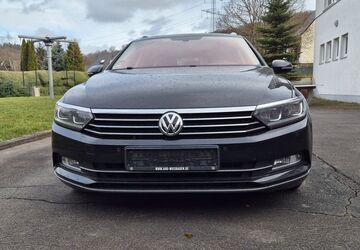 VW Passat Variant 307.000 km 11.000 &euro; Ehringshausen 35630