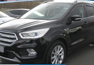 Ford Kuga 81.900 km 14.990 &euro; Mittenaar 35756