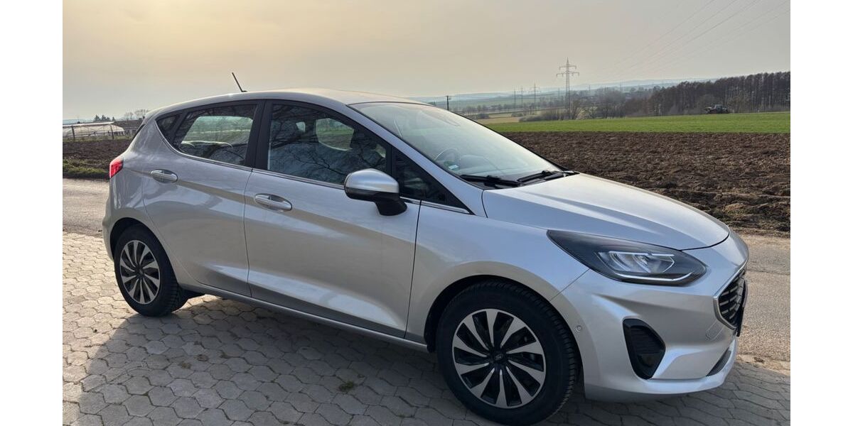 Ford Fiesta 26.900 km 16.800 &euro; Echzell 61209