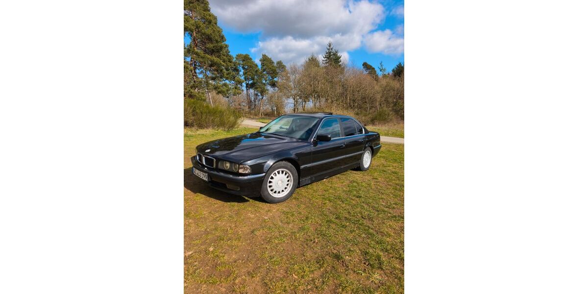 BMW 728 338.000 km 4.750 &euro; Wetzlar 35576