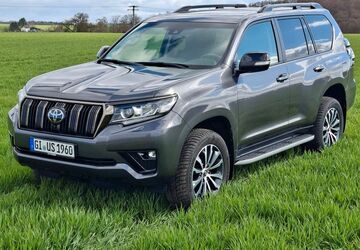 Toyota Land Cruiser 150.000 km 50.500 &euro; Laubach 35321
