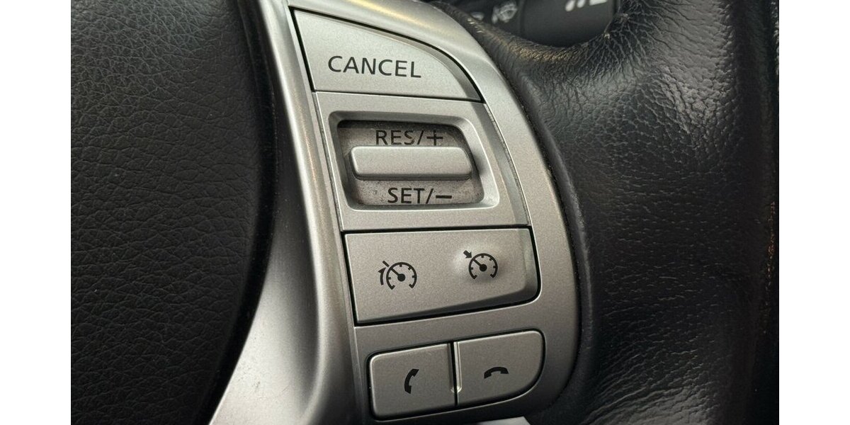 Nissan X-Trail 1.6 D Acenta 4x4 AHK Sitzheizung Navi 192.300 km 9.270 &euro; Lich 35423