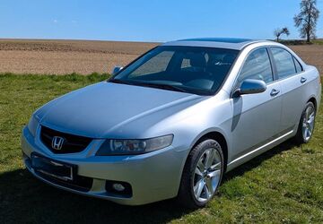 Honda Accord 218.000 km 4.999 &euro; Linden 35440